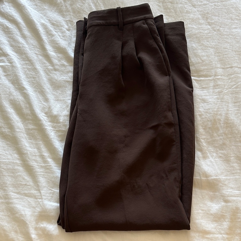 Aritzia Brown Effortless Pants